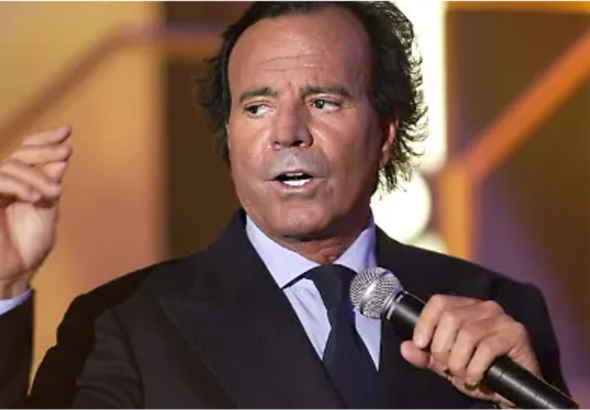 Julio Iglesias
