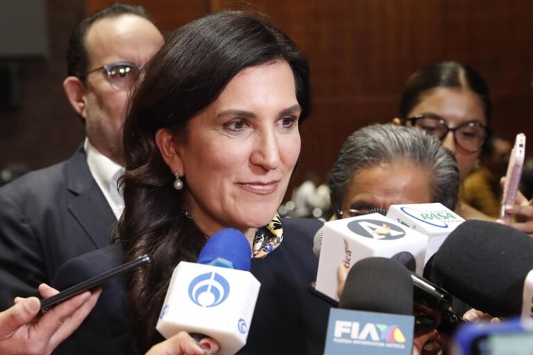 c923e285-0ec4-4f03-8be2-f5a2e5c7ca14