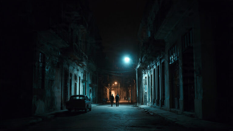 photojournalism-shot-on-35mm-lens-f56-deep-depth-o (5)